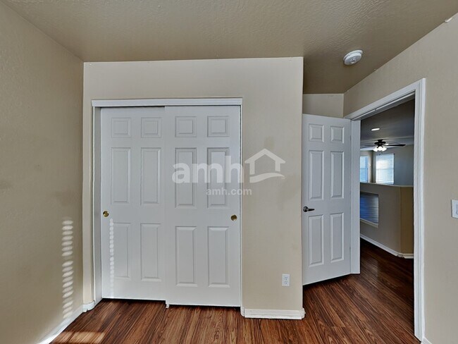 Building Photo - 22644 W Adams Dr