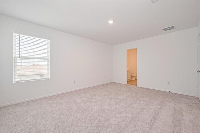 Building Photo - 26751 Prairie Smoke Ln