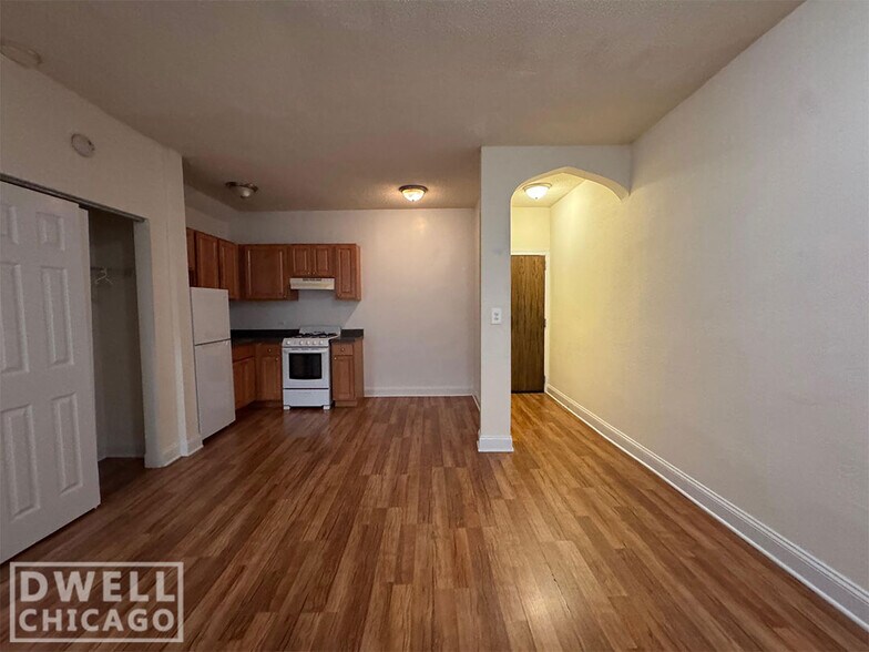 Building Photo - 1746 N Humboldt Blvd