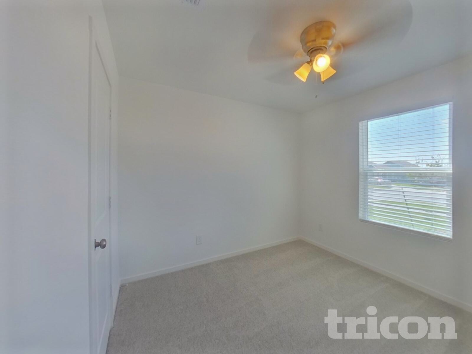 Building Photo - 10700 Dusty Rnch Rd