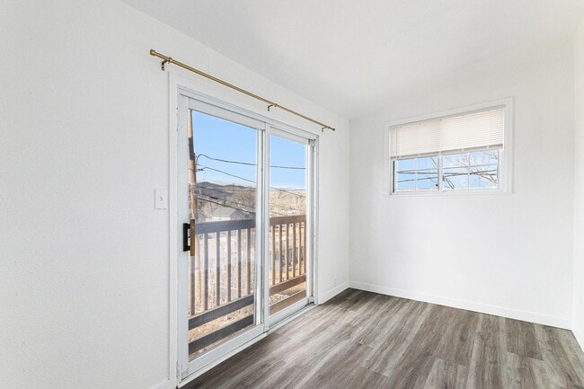 Building Photo - Large 4 bed 4 bath Home in Golden!