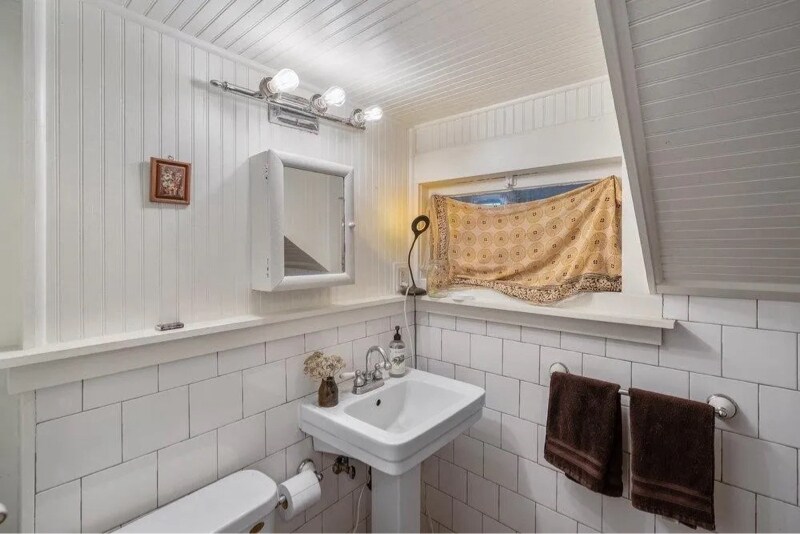 Building Photo - 540 S Lincoln St