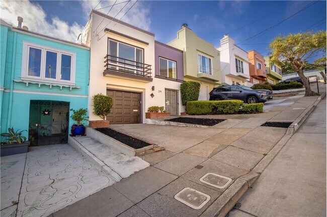 Building Photo - 279 Ramsell St