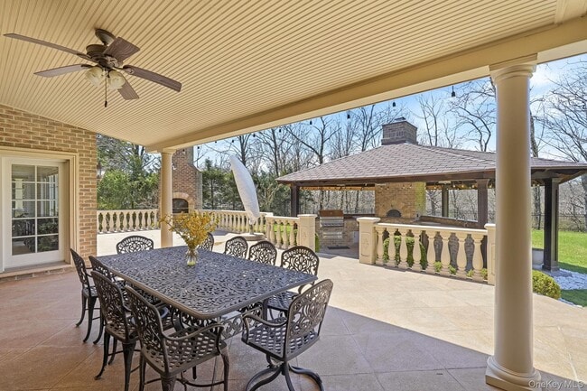 Building Photo - 590 West St