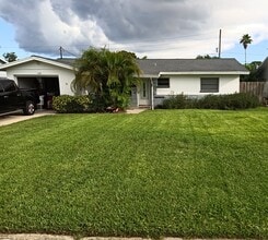 Building Photo - 140 87th Ave N