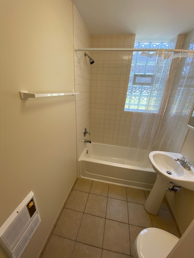 Building Photo - 6711 19th St