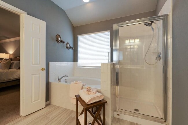 Building Photo - 14403 Olive Hill Dr