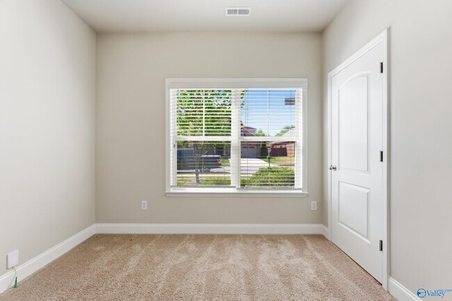 Building Photo - 121 Balboa Rd