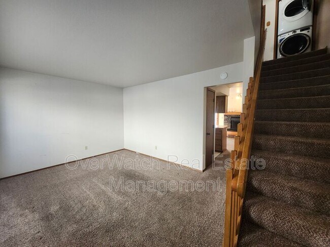 Building Photo - 167 Michael Ct