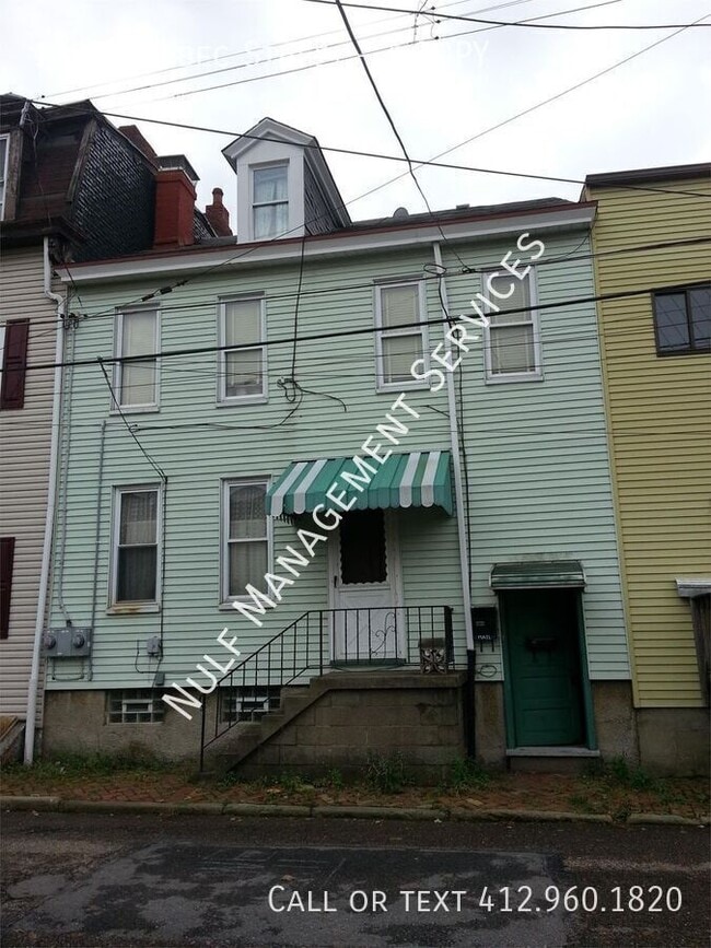 Building Photo - 1139 Brabec St