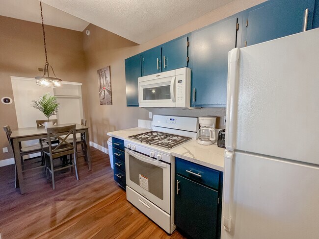 Building Photo - 7885 W Flamingo Rd