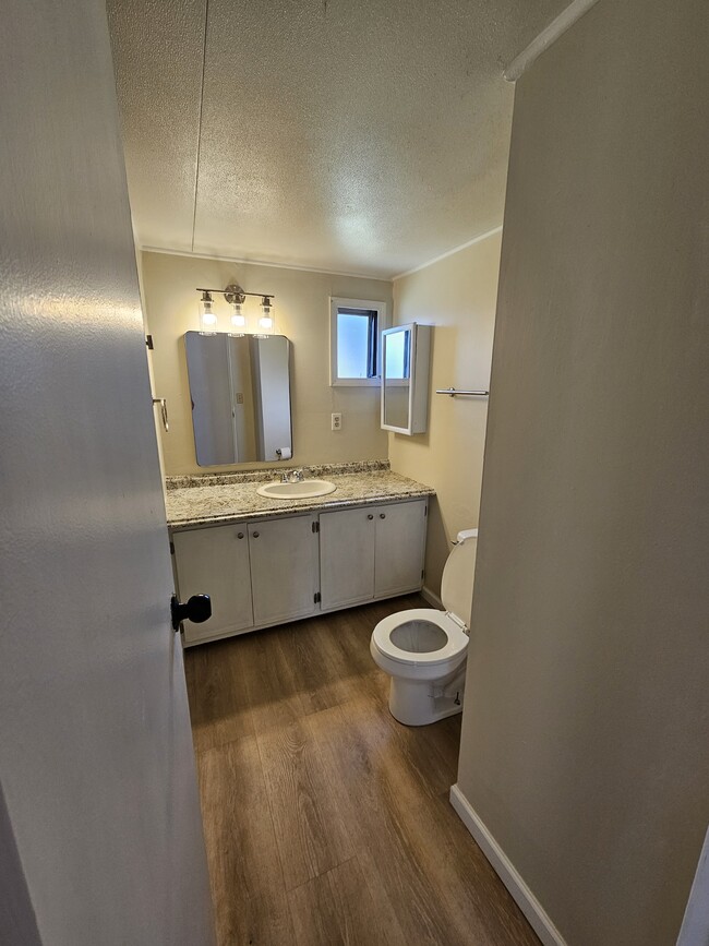 Building Photo - 89 Homestead Dr