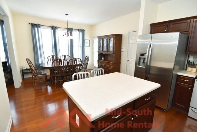 Building Photo - 1342 Harbor Park Dr