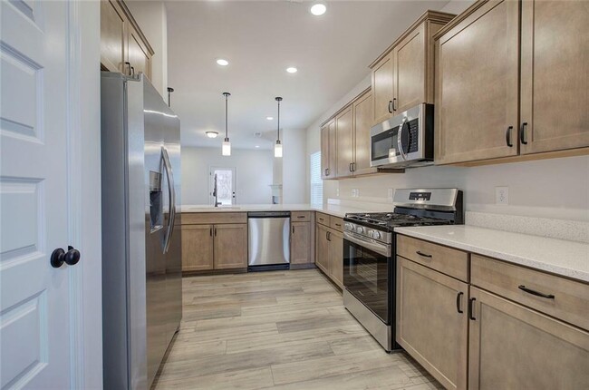 Building Photo - 503 Ozark Ln