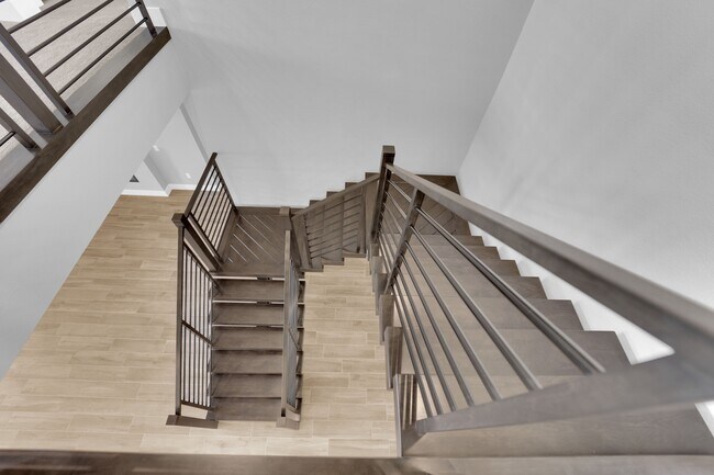 Building Photo - 10648 Stone Ledge Ave