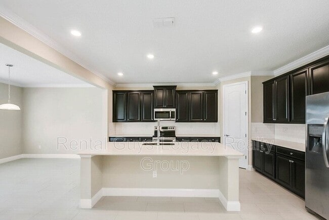 Building Photo - 10828 John Randolph Dr