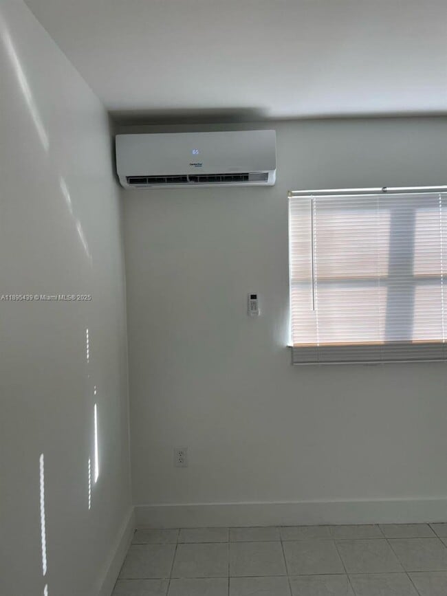 Building Photo - 13420 SW 36th St