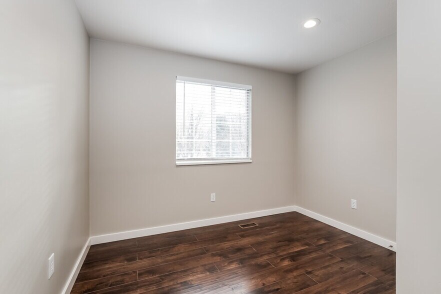 Building Photo - 11274 Scobey Cir