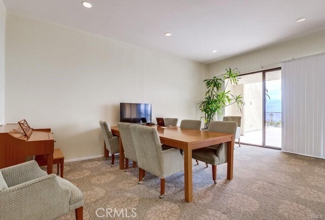 Building Photo - 3200 La Rotonda Dr