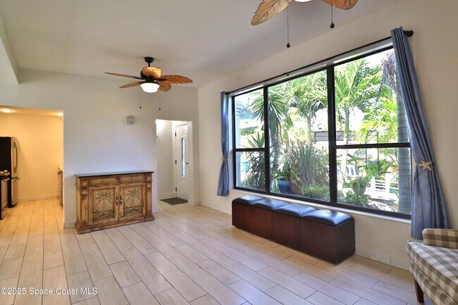 Building Photo - 3681 Rio Vista Way