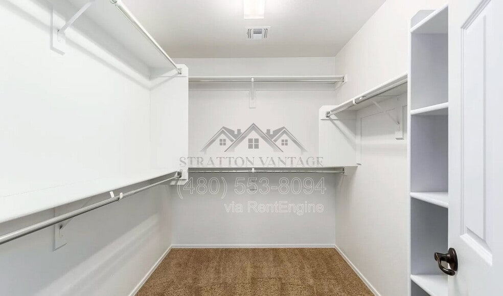 Building Photo - 2873 E Binner Dr