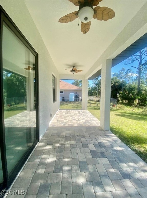 Building Photo - 2005 W 10th St