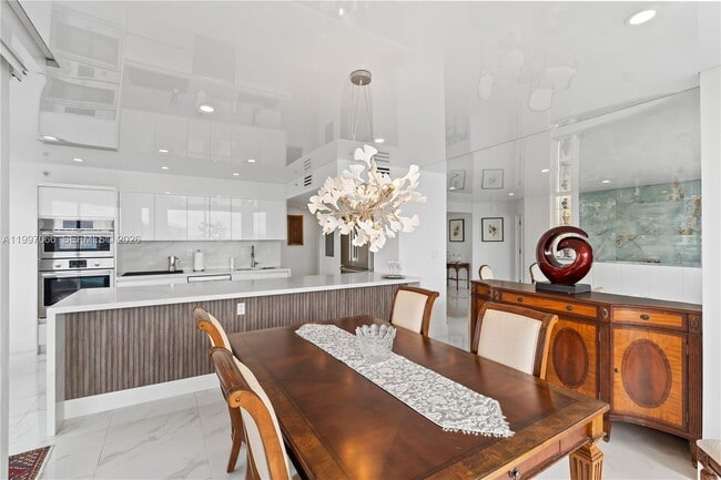 Building Photo - 19101 NE 36th Pl