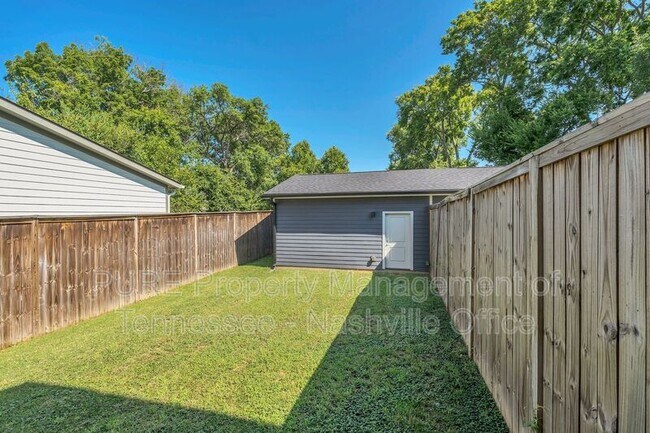 Building Photo - 1408 Edgehill Ave