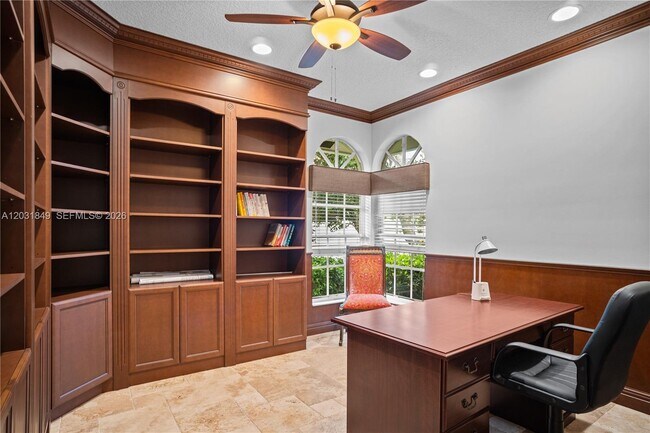 Building Photo - 7759 La Corniche Cir