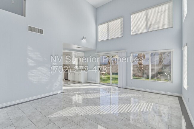 Building Photo - SE!!! 4 Bedrooms!! Master Downstairs!! No Carpet!! Synthetic Grass front and back!!