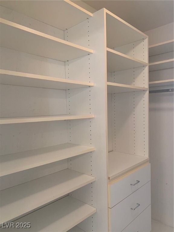Building Photo - 5021 Glenarden Dr