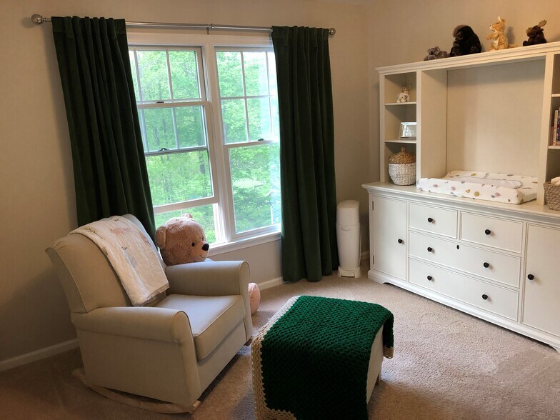 Bedroom 4 - 5 Jenny Rdg