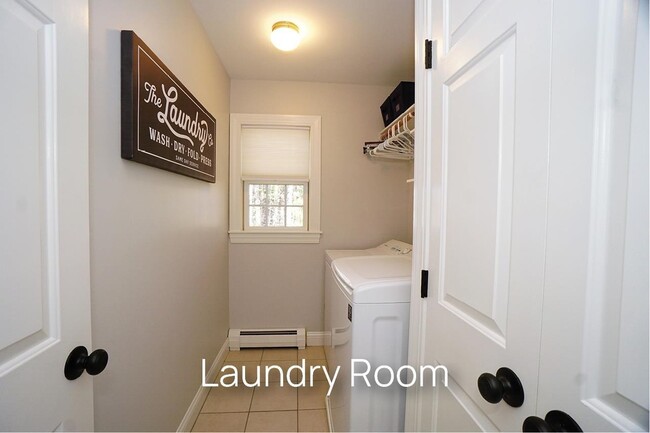 Building Photo - 41 Clearwater Dr