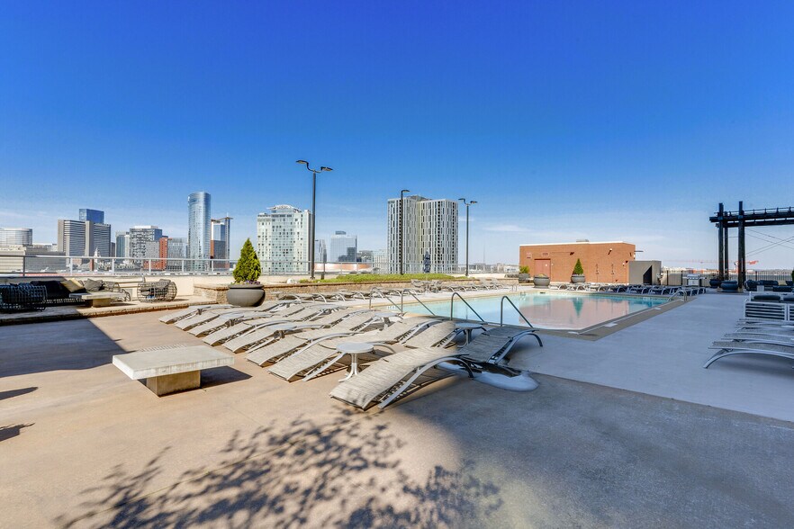 9th Floor Terrace Swimming Pool - 600 12th Ave S