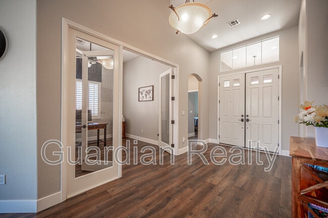 Building Photo - 11112 Pine Greens Ct