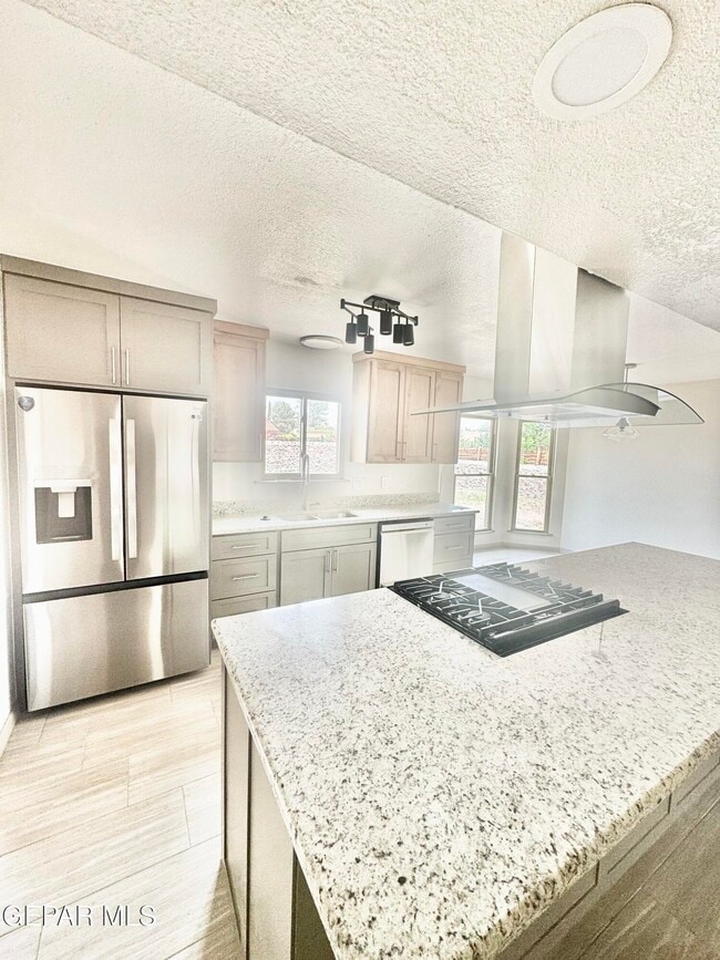 Building Photo - 508 Trails End Ct