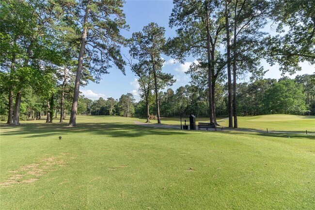 Building Photo - 4607 Breezy Point Dr