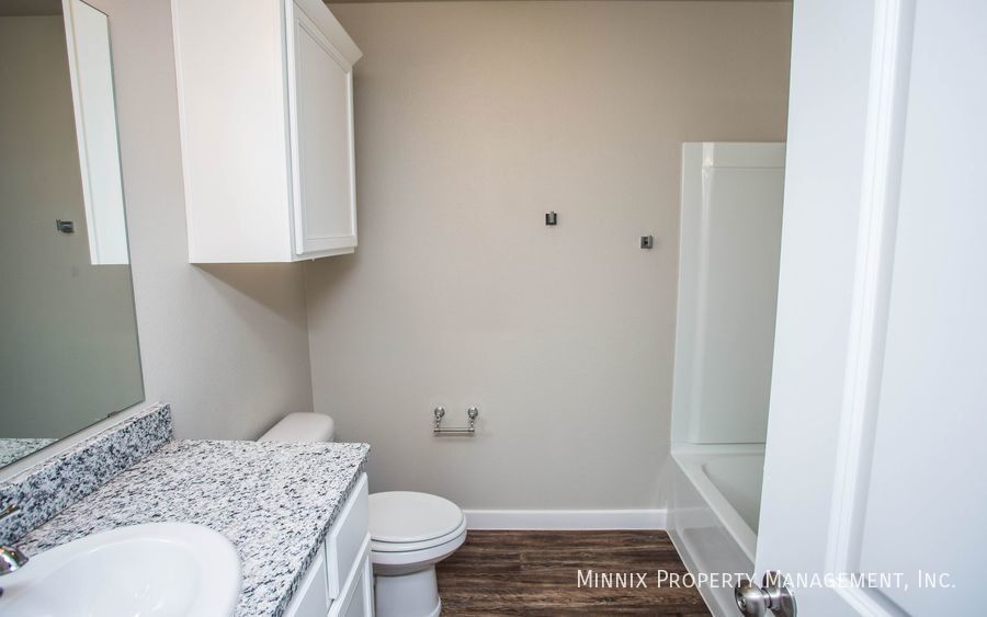 Building Photo - 2148 Kirksey Ave