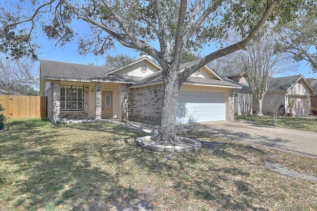 Building Photo - 7126 Windbrook Ln