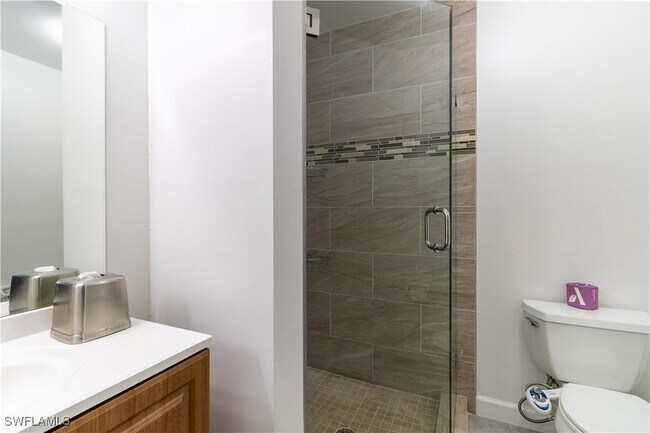 Building Photo - 745 Landover Cir