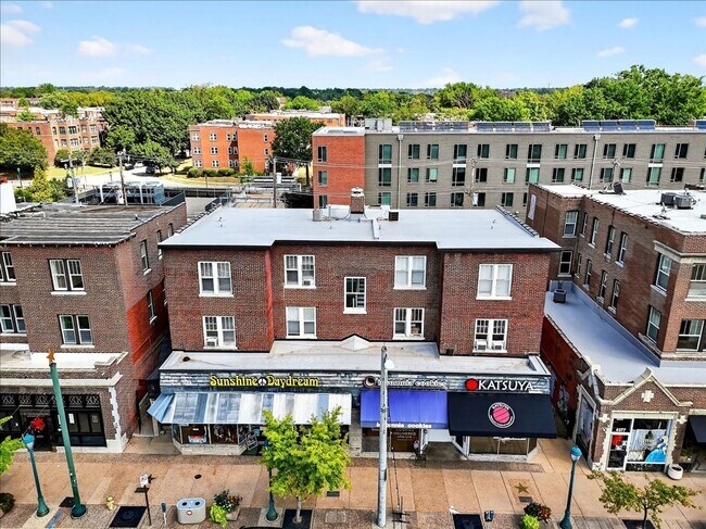 Building Photo - Delmar Soup