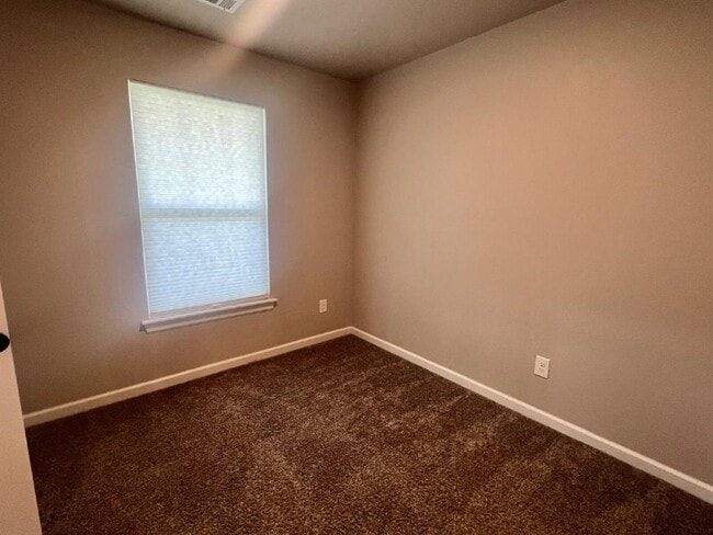 Building Photo - 11805 Loren Brook Ln