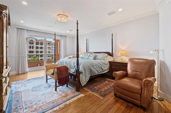 Building Photo - 13643 Deering Bay Dr