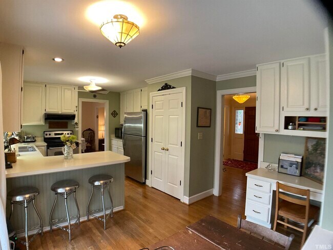 Building Photo - 3105 Mel Oak Trail