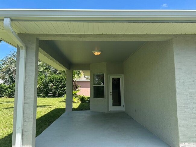 Building Photo - 20 Woodfield Dr