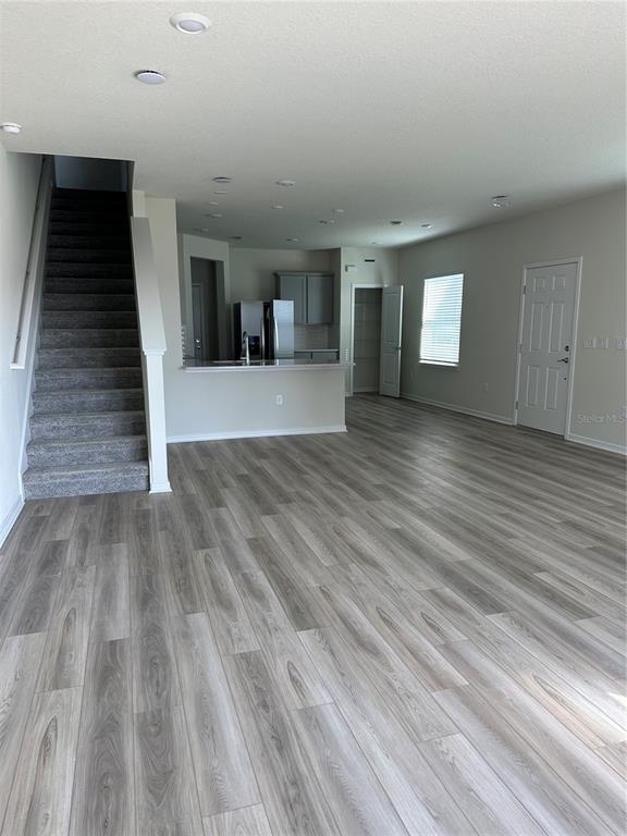 Building Photo - 2555 Winsome Wy