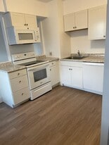 Building Photo - 262 Boston Tpke