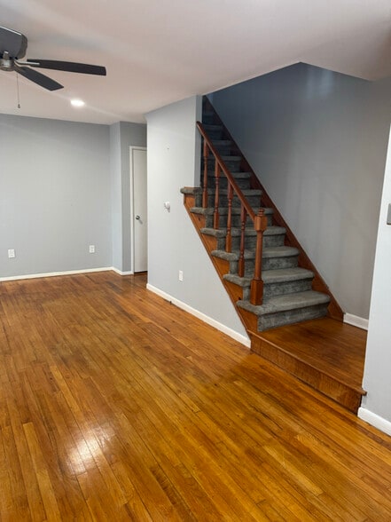 Building Photo - 856 Erford Rd