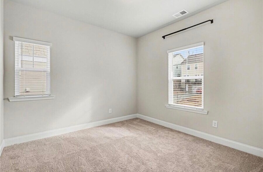 Bedroom #2 Upstairs - 811 Corsiglia Farm