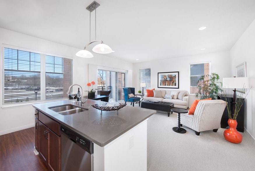 Wells Street Station Kitchen Island And Living Room - Wells Street Station